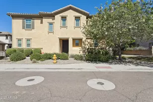 4654 E Tierra Buena Ln, Phoenix, AZ 85032 - Photo 1