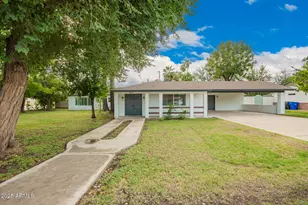 8002 N 5th Ave, Phoenix, AZ 85021 - Photo 1