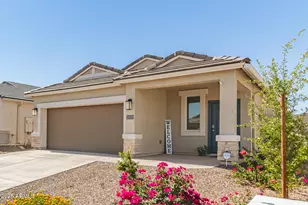 2131 W Shelly Ave, Apache Junction, AZ 85120 - Photo 1