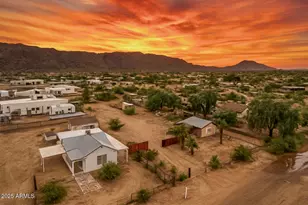 2241 E Desert Ln, Phoenix, AZ 85042 - Photo 1