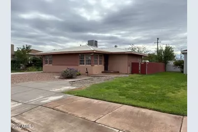 305 W Mahoney Street, Winslow, AZ 86047 - Photo 1
