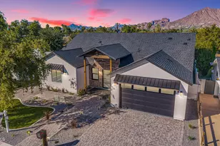 5420 E Verde Ln, Phoenix, AZ 85018 - Photo 1