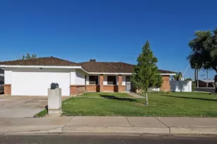 1000 N Evergreen St, Chandler, AZ 85225 - Photo 1