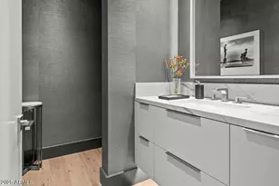 6802 E Joshua Tree Ln, Paradise Valley, AZ 85253 - Photo 30