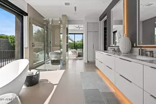 6802 E Joshua Tree Ln, Paradise Valley, AZ 85253 - Photo 26