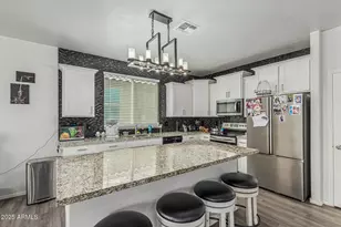 21561 W Ashleigh Marie St, Buckeye, AZ 85326 - Photo 14