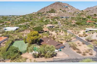 4545 E Pepper Tree Lane, Paradise Valley, AZ 85253 - Photo 1