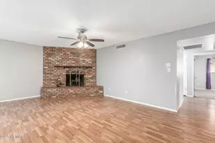 4810 W Laurel Ln, Glendale, AZ 85304 - Photo 8