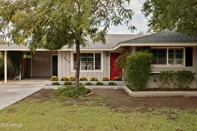 1208 W Medlock Drive, Phoenix, AZ 85013 - Photo 1