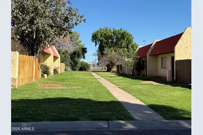 3311 W Golden Lane, Phoenix, AZ 85051 - Photo 1