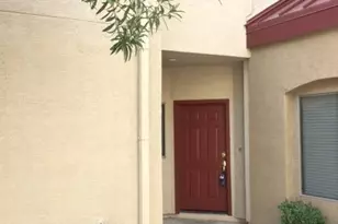 1015 S Val Vista Dr, Mesa, AZ 85204 - Photo 1