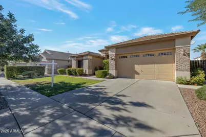 8762 W Myrtle Avenue, Glendale, AZ 85305 - Photo 1