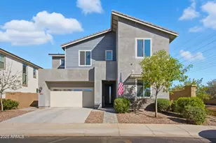 284 E Honeysuckle Pl, Chandler, AZ 85286 - Photo 1