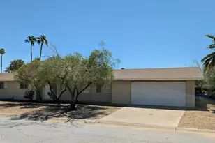4221 E Sahuaro Dr, Phoenix, AZ 85028 - Photo 1