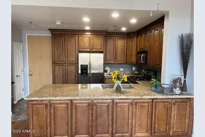 17 W Vernon Avenue #613, Phoenix, AZ 85003 - Photo 1