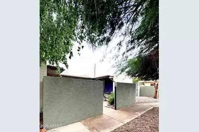 4202 N 28th Street #6, Phoenix, AZ 85016 - Photo 1