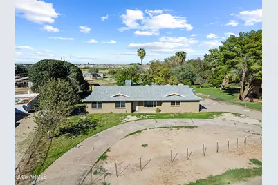 11132 W Hidalgo Avenue, Tolleson, AZ 85353 - Photo 1