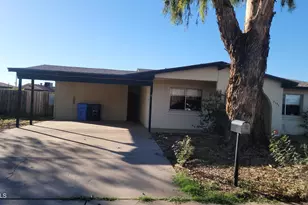 7135 W Cambridge Ave, Phoenix, AZ 85035 - Photo 1