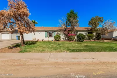 5858 W Minnezona Avenue, Phoenix, AZ 85031 - Photo 1