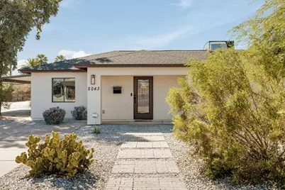 2043 E Clarendon Avenue, Phoenix, AZ 85016 - Photo 1