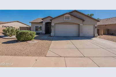 2033 N 110th Avenue, Avondale, AZ 85392 - Photo 1