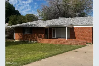 4238 E Pinchot Avenue, Phoenix, AZ 85018 - Photo 1