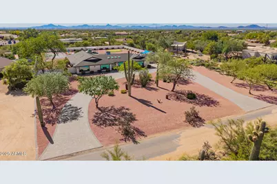 6085 E Quail Track Drive, Scottsdale, AZ 85266 - Photo 1