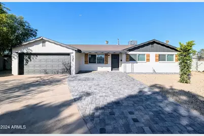 121 N Flint Circle, Mesa, AZ 85201 - Photo 1