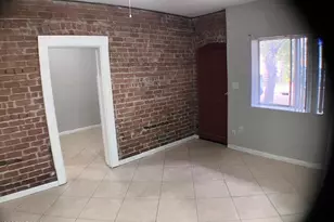 633 N 6th Ave, Phoenix, AZ 85003 - Photo 1