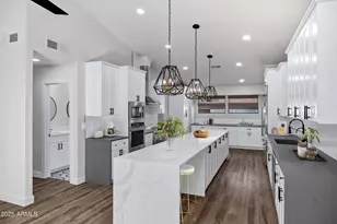 4621 E Carmen St, Phoenix, AZ 85044 - Photo 1