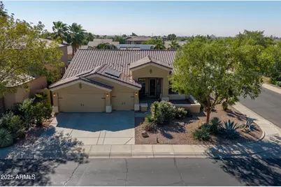325 W Blue Lagoon Drive, Casa Grande, AZ 85122 - Photo 1