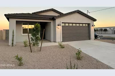 629 S 4th Street, Avondale, AZ 85323 - Photo 1