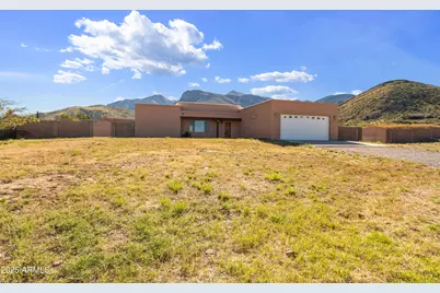 3598 E Astro Street, Hereford, AZ 85615 - Photo 1