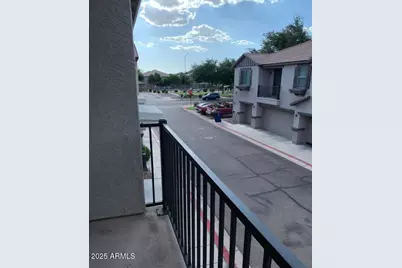 1265 S Aaron #Unit 305, Mesa, AZ 85209 - Photo 1