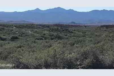 8335 W Barrington Road #107, Wilhoit, AZ 86332 - Photo 1