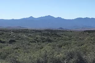 8335 W Barrington Rd, Wilhoit, AZ 86332 - Photo 1