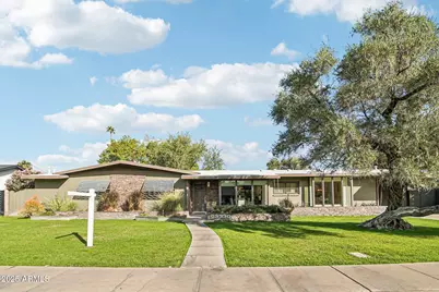 3330 E Glenrosa Avenue, Phoenix, AZ 85018 - Photo 1