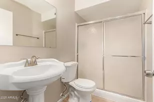 2030 W Highland Ave, Phoenix, AZ 85015 - Photo 24