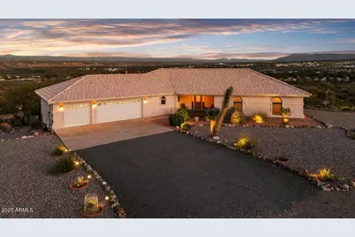 301 Quail Run Court, Clarkdale, AZ 86324 - Photo 1