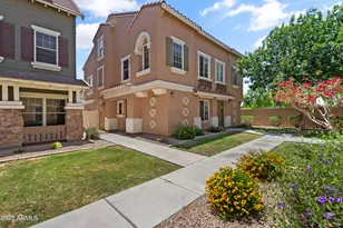 1340 S Sabino Dr, Gilbert, AZ 85296 - Photo 1