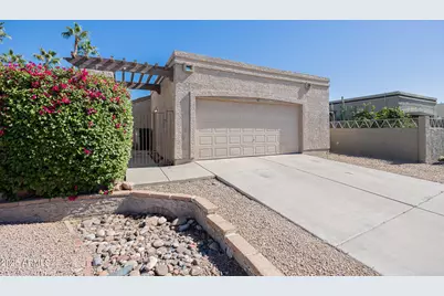 619 E Jensen Street #Unit 42, Mesa, AZ 85203 - Photo 1
