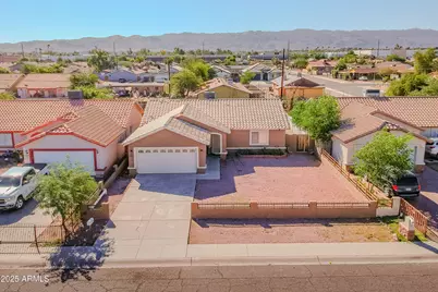 2905 E Chipman Road, Phoenix, AZ 85040 - Photo 1