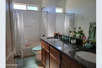 7439 W Wolf Street, Phoenix, AZ 85033 - Photo 16