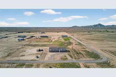 5968 N Lake Pleasant Drive, Casa Grande, AZ 85194 - Photo 1