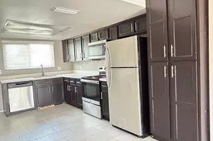 8122 N 33rd Ave, Phoenix, AZ 85051 - Photo 1