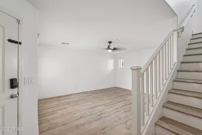 7722 W Pipestone Place, Phoenix, AZ 85035 - Photo 6