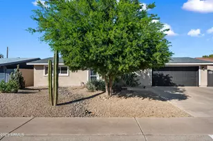 2210 E Vista Dr, Phoenix, AZ 85022 - Photo 1