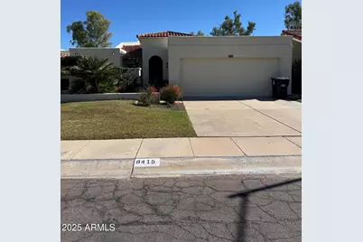 8415 E San Marino Drive, Scottsdale, AZ 85258 - Photo 1