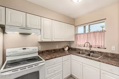 10821 N Fairway Court E, Sun City, AZ 85351 - Photo 1