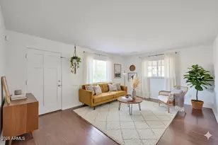 2221 W Clarendon Ave, Phoenix, AZ 85015 - Photo 1